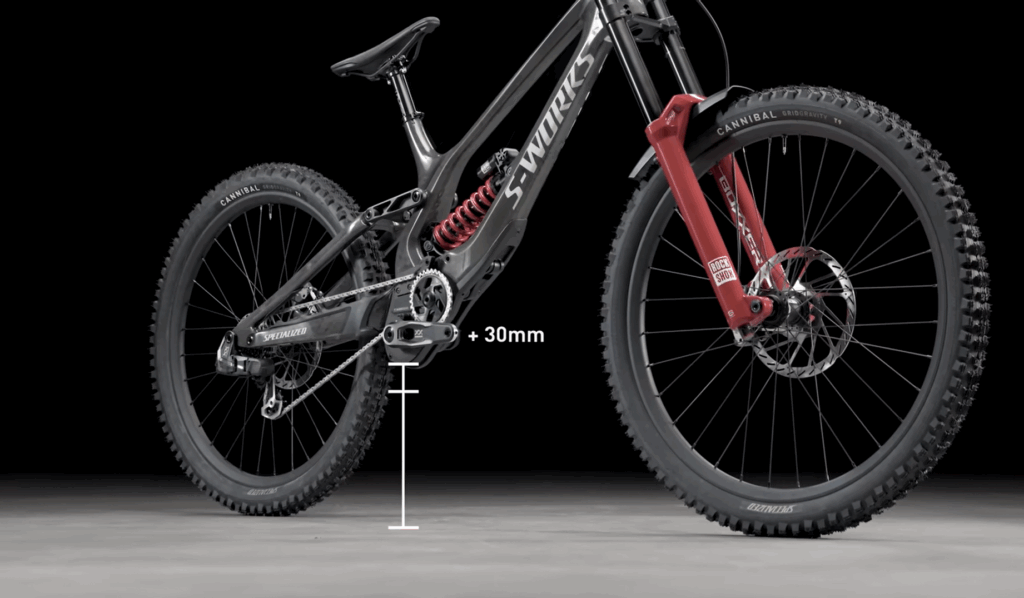 最速のDH BIKE「S-Works Demo 11」入荷しました！｜高速域での安定感を