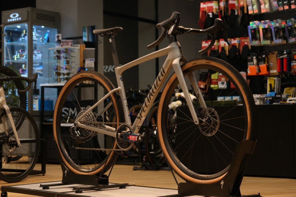 CRUX 5 EXPERT、当店在庫ございます！ | スペシャライズド 厚木
