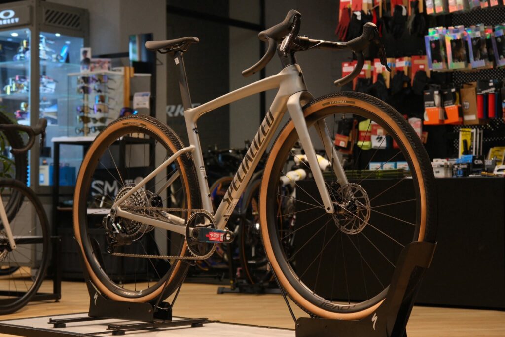CRUX 5 EXPERT、当店在庫ございます！ | スペシャライズド 厚木