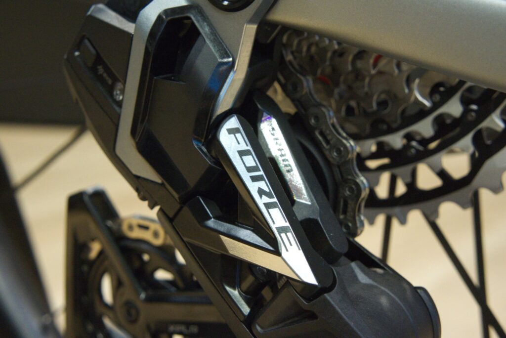CRUX 5 EXPERT、当店在庫ございます！ | スペシャライズド 厚木