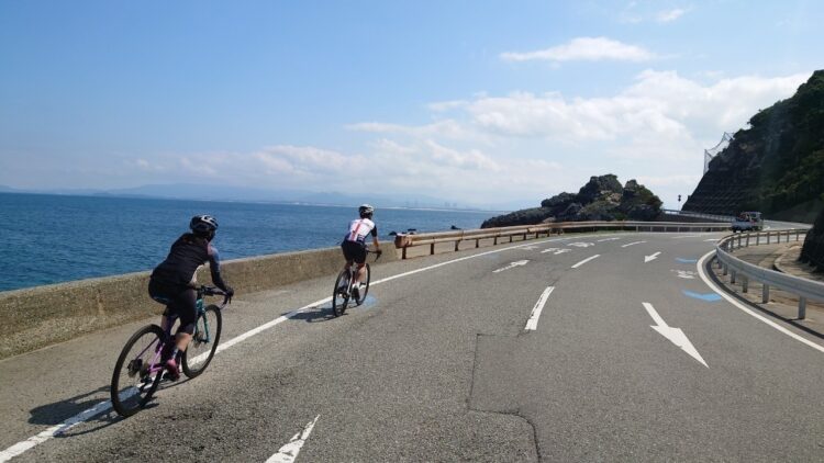 休日のスタッフライド〜志賀島まで船で来た！〜