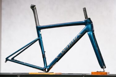 【入荷】S-Works Tarmac SL8 + UDi2 ビルドパッケージ、ラスト1セットが入荷！