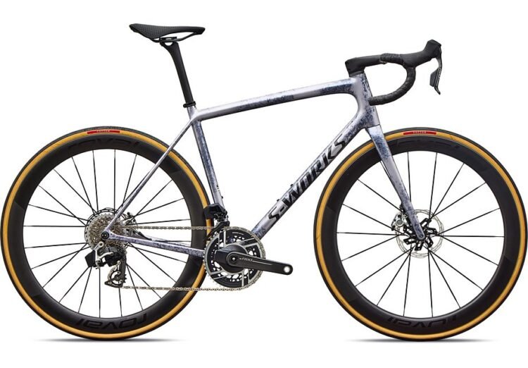 AETHOS 2 × RAPIDEホイール モデルが登場！巡航性能アップでオールマイティに活躍する1台です！