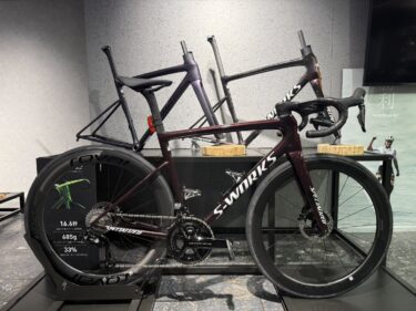【スタッフのリアルバイク購入記】S-WORKS Tarmac SL8 完成車、買って組んでみました！組み立て工程も全部見せます！