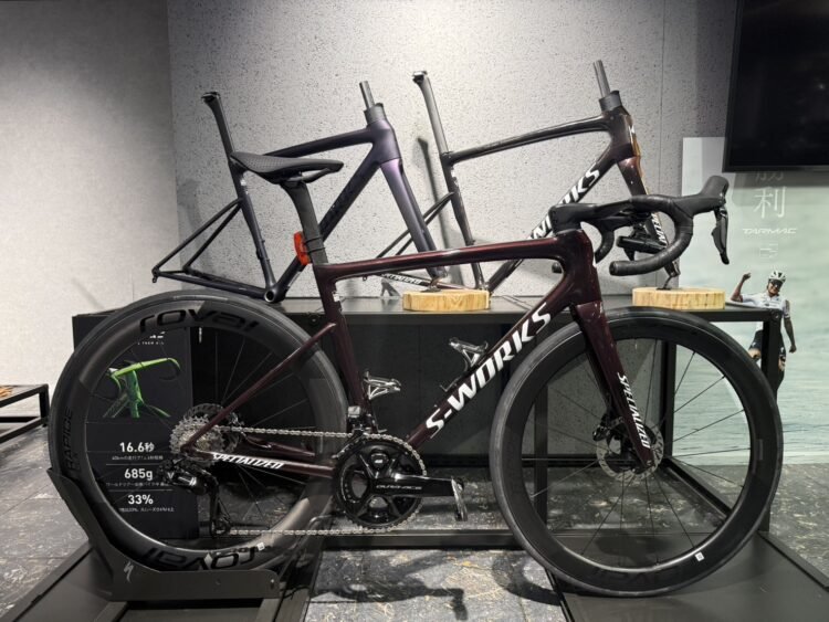 【スタッフのリアルバイク購入記】S-WORKS Tarmac SL8 完成車、買って組んでみました！組み立て工程も全部見せます！