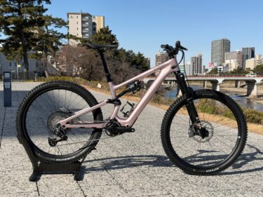 岡崎店在庫車LEVO SLシリーズ紹介