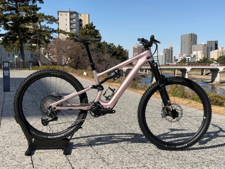 岡崎店在庫車LEVO SLシリーズ紹介