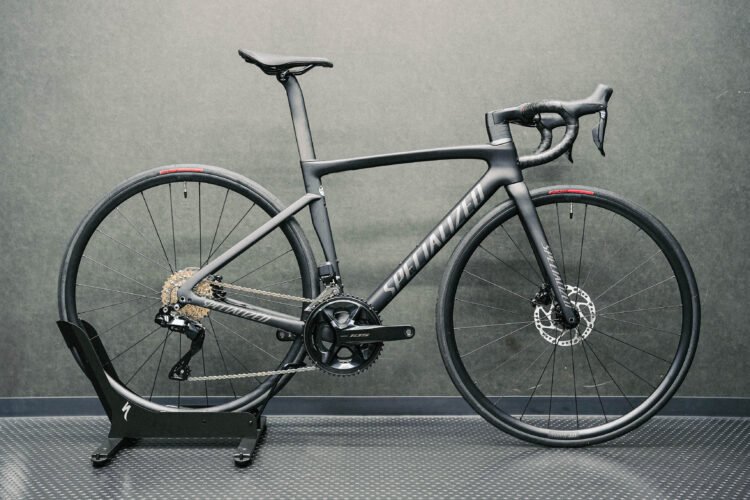 電動105を搭載したTARMAC SL7 COMPが入荷しました！