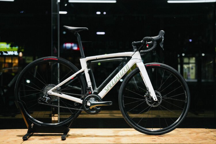 ROUBAIX SL8 が入荷しました。