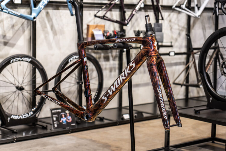 Build PackageにS-Works Roubaix SL8が追加