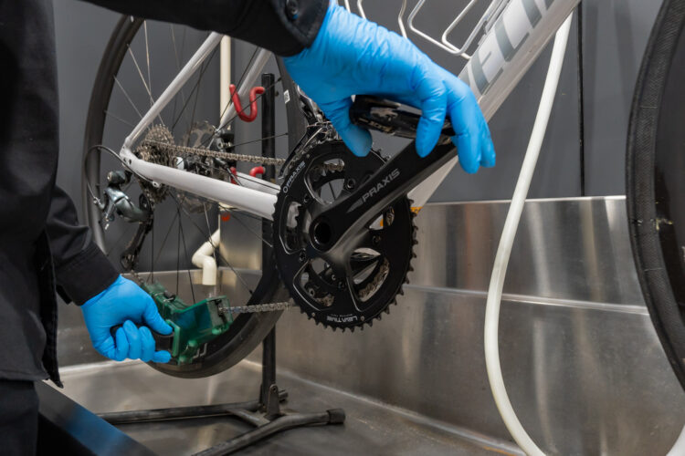 11月22日（土）ドライブトレインクリーニング講習会開催