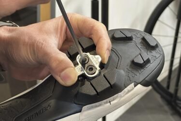 初めてのビンディングにおすすめのペダル＆シューズ