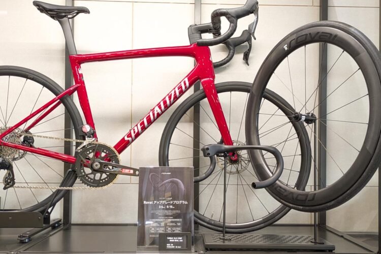 完成車と同時購入でRoval製品が15%OFF！Roval アップグレードプログラム