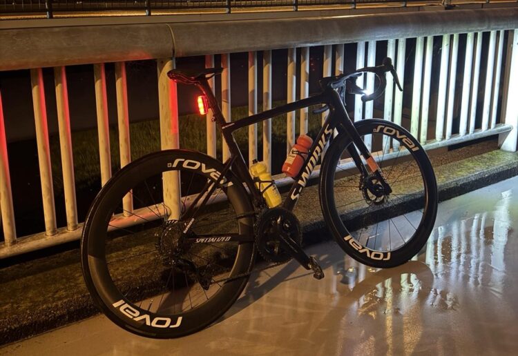 【スタッフ通勤ライド】片道44km、S-WORKS Tarmac SL8で日常が変わる。