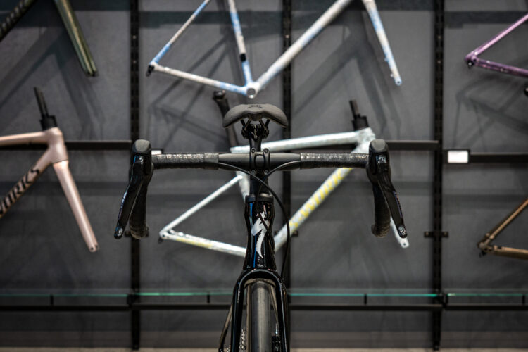 Roubaix SL8 ─ 快適と速さ、その両立を体感する