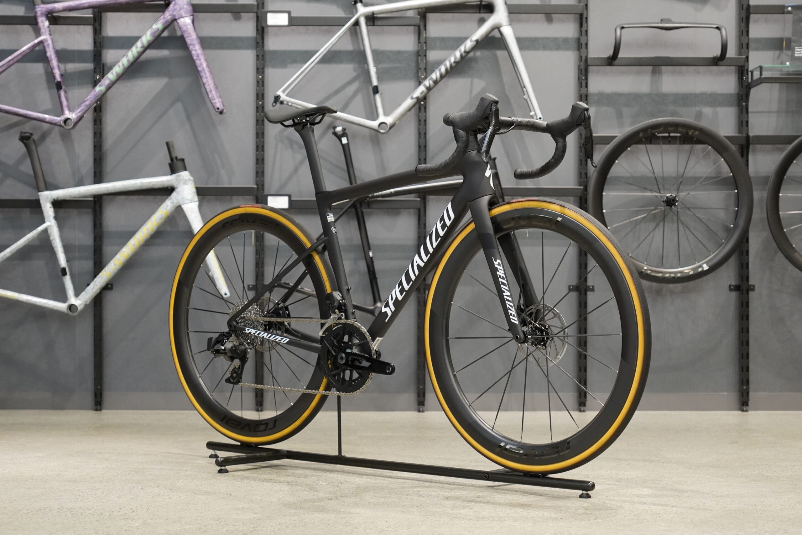 Tarmac SL8は買うべきか？ 実走レビュー｜“効率”で感じた違い