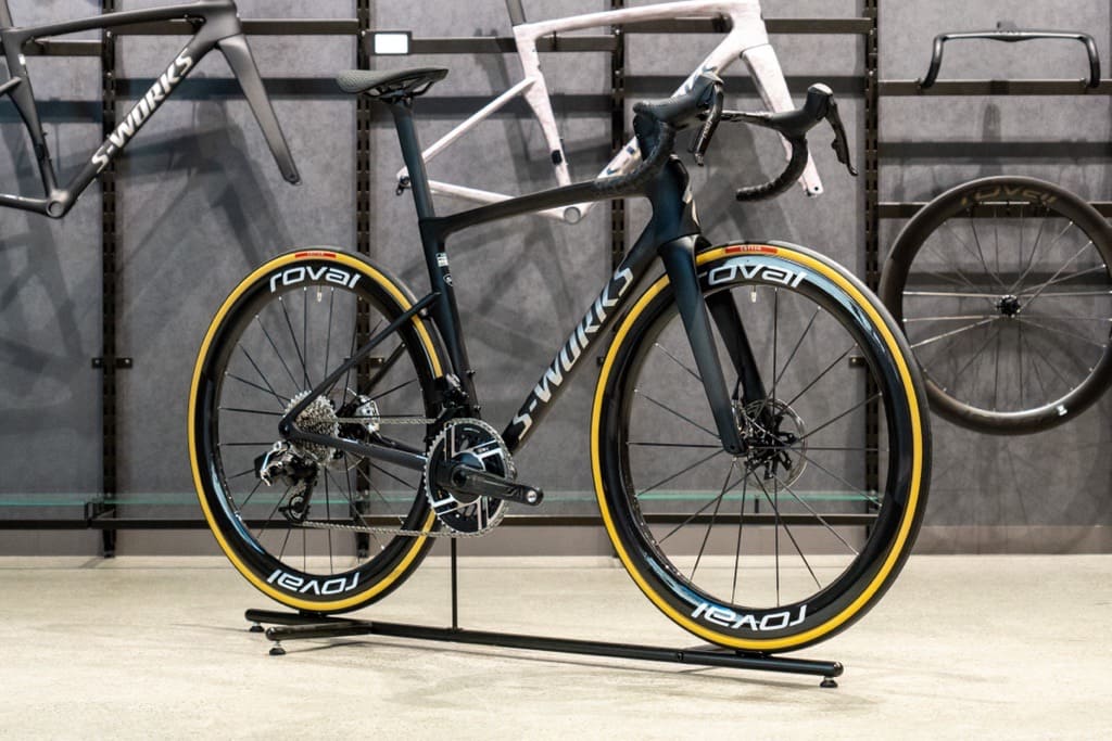 Tarmac SL9 フレームセットのカラーリングをご紹介 | スペシャライズド