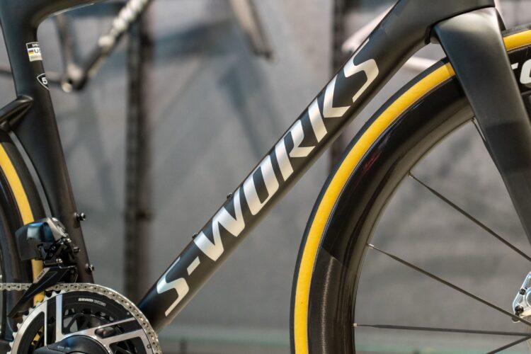 【カラー追加】Tarmac SL9 フレームセットのカラーリングをご紹介