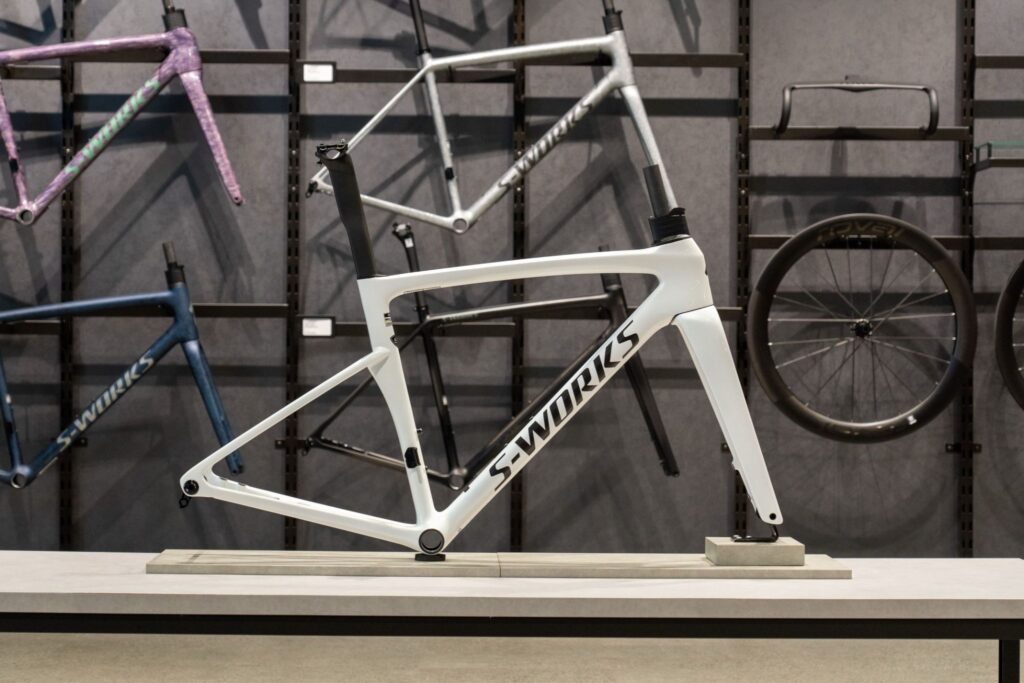 Tarmac SL9 フレームセットのカラーリングをご紹介 | スペシャライズド