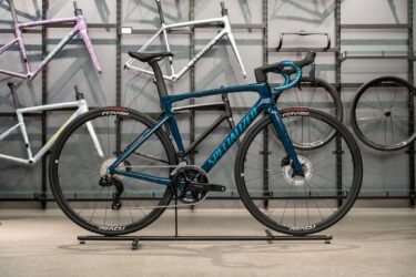 完成度で選ぶ Tarmac SL7 を、今乗りたい仕様で組みました