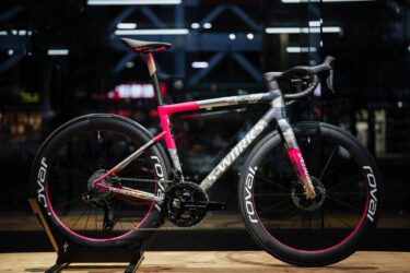 スペシャライズド創立50周年を記念したS-Works Tarmac SL8が登場！