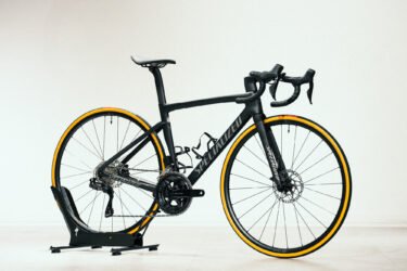 シマノ105 Di2搭載で人気！TARMAC SL7 COMP – SHIMANO 105 DI2