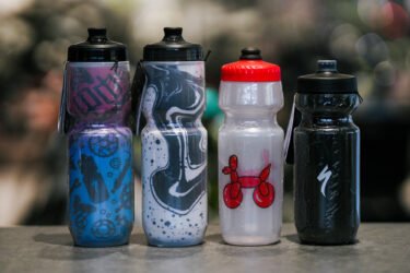 スペシャライズドの新色ボトルが入荷！