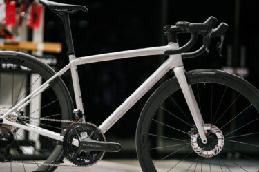 【入荷情報】AETHOS 2 EXPERT – SHIMANO ULTEGRA DI2！