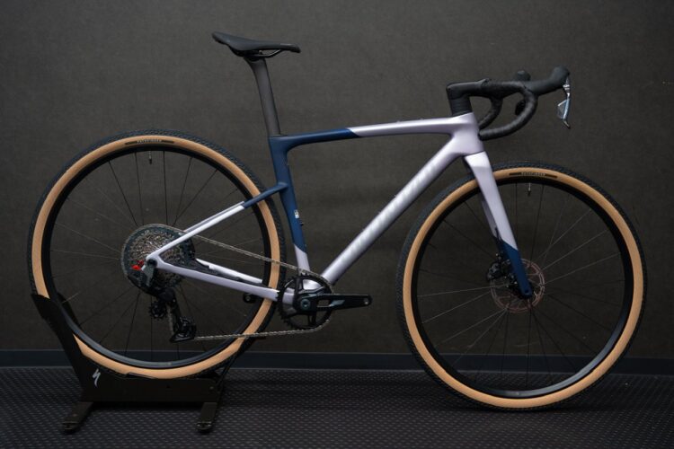新型CRUX 5 COMP – SRAM RIVAL XPLRが入荷！