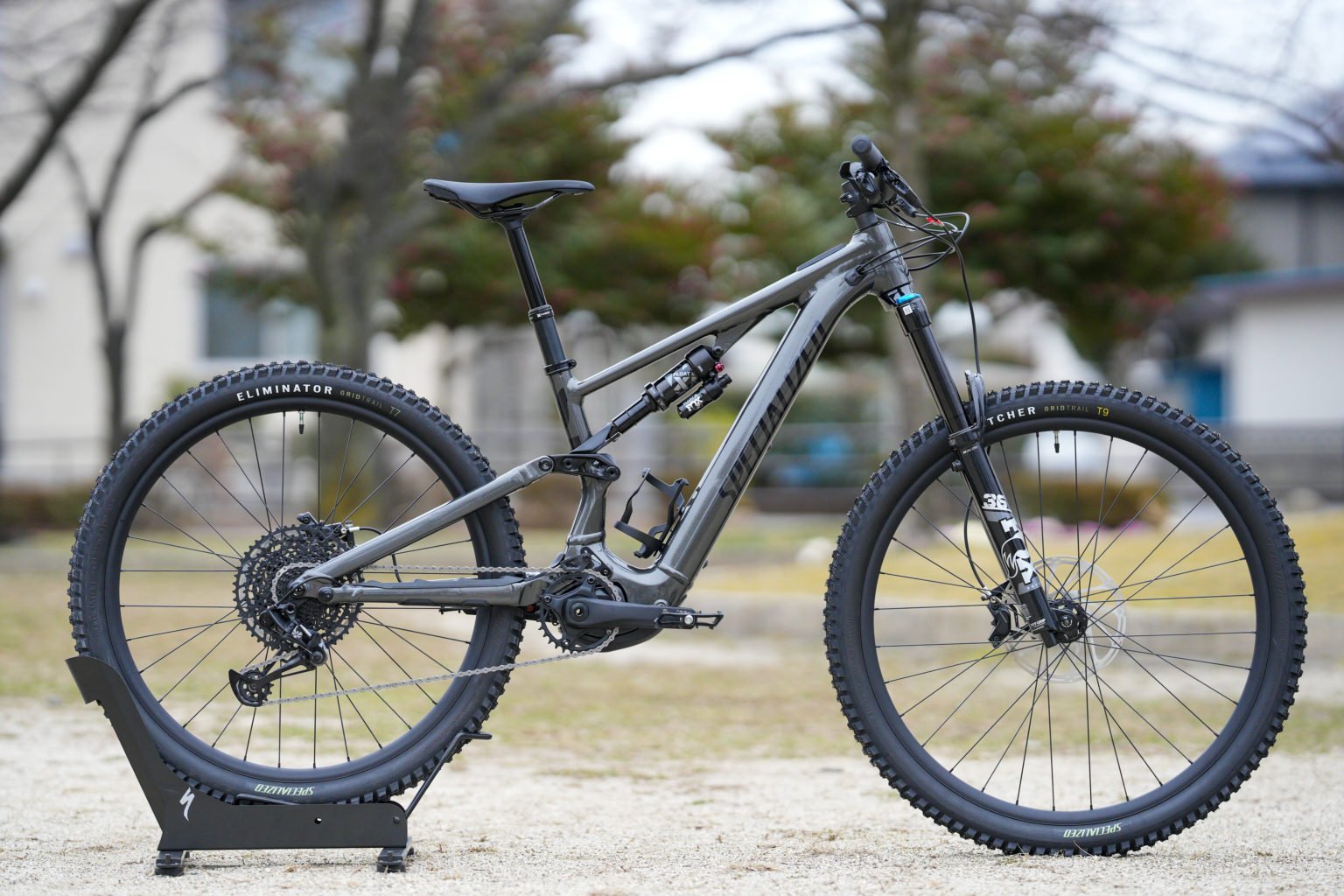 試乗車販売】LEVO SL COMP ALLOY 2024年モデルの店頭試乗車を特別価格