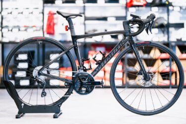TARMAC SL7 SPORT – SHIMANO 105を納車しました！