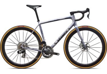 AETHOS 2 × RAPIDEホイール モデルが登場！巡航性能アップでオールマイティに活躍する1台です！