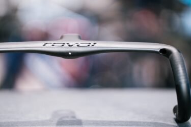 新しく追加されたROVAL RAPIDE COCKPIT の”フレア”モデルが人気です！