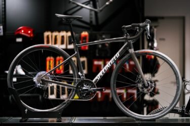 初めてのロードバイクにおすすめ「ALLEZ(アレー)」12回無金利ローンもご用意しています。
