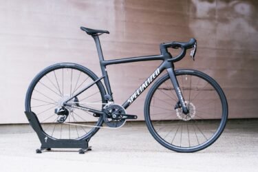 TARMAC SL8 COMP – SRAM RIVAL AXS 52サイズが入荷！