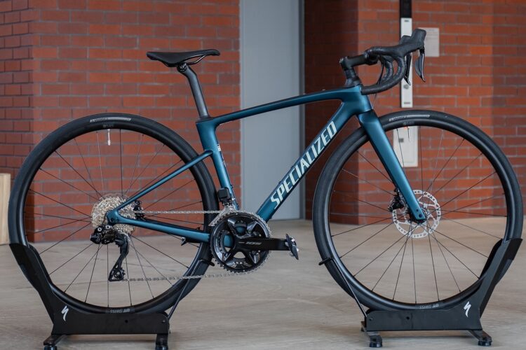 【ご納車紹介】 Roubaix SL8 Comp 105 Di2 H様