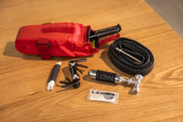 もしものトラブルにも対応。携帯必須なパンク修理キットをご紹介