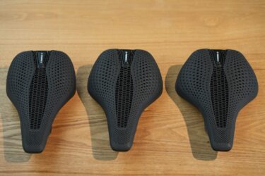 すべてのポジションであなたの身体を支えるサドル”S-Works Power Evo Mirror”がレンタルに追加