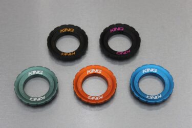 愛車をさらに彩る！「King LockRing」