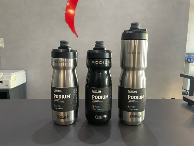 暑い日の必需品!!CAMELBAK PODIUM STAINLESS!!