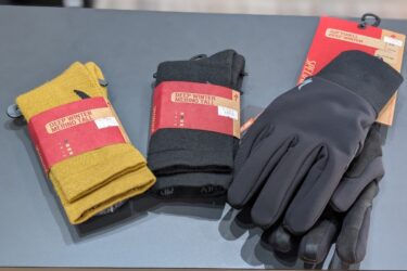冬場におすすめのグローブ・ソックス