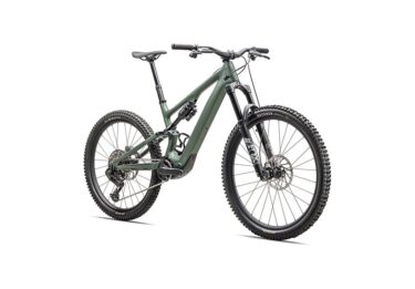 軽さと走破性を両立　SPECIALIZED Levo SL 2