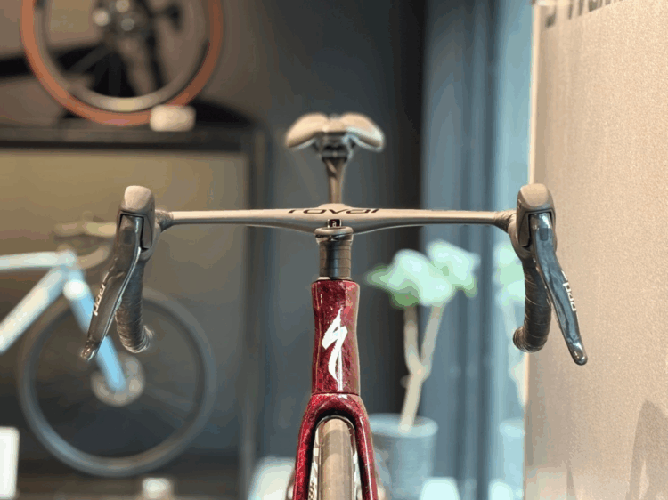 Rapide Cockpitに新ラインナップ追加─360mm幅とフレア角10°・12°がもたらす変化とは