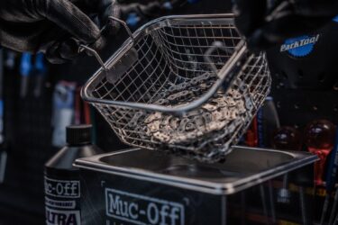 Muc-Off 最適化コーティング施工済みチェーンで、あなたのライドを劇的に変えよう！