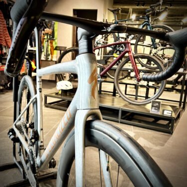 【試乗車のご案内】新型「TARMAC SL8 PRO – SRAM FORCE AXS」がスペシャライズド幕張の試乗車ラインナップに追加！