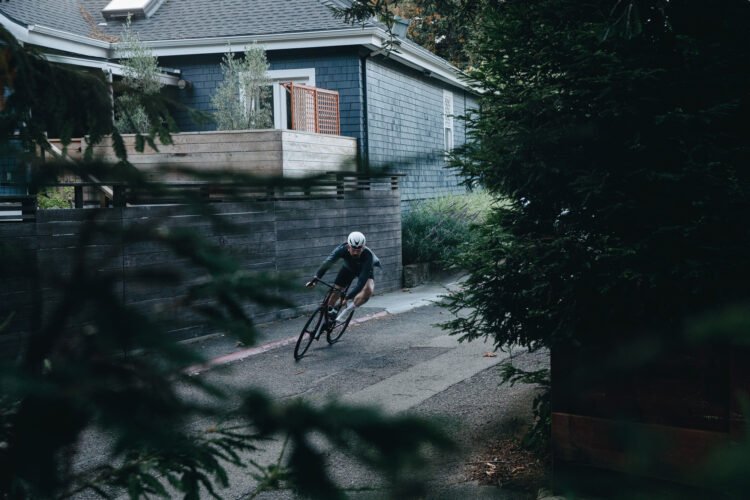 【入荷情報】S-WORKS AETHOS 2 フレームセット（49サイズ）緊急入荷！