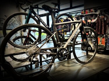 【試乗車のご案内】新型「TARMAC SL8 COMP – SRAM RIVAL AXS」（49サイズ）