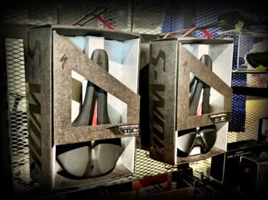 【在庫限り！】メーカー完売のS-WorksサドルがOUTLET価格で手に入るチャンス！