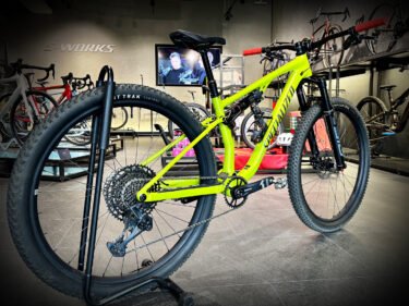 【店頭試乗車販売】最高峰のアルミフルサス「CHISEL COMP」を特別価格で！