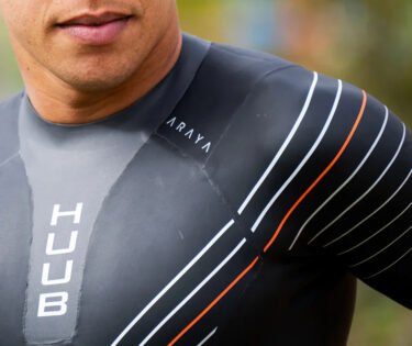 【特別販売】メーカー完売の「HUUB ARAYA」Lサイズ、試着サンプル1着限定でお得に！